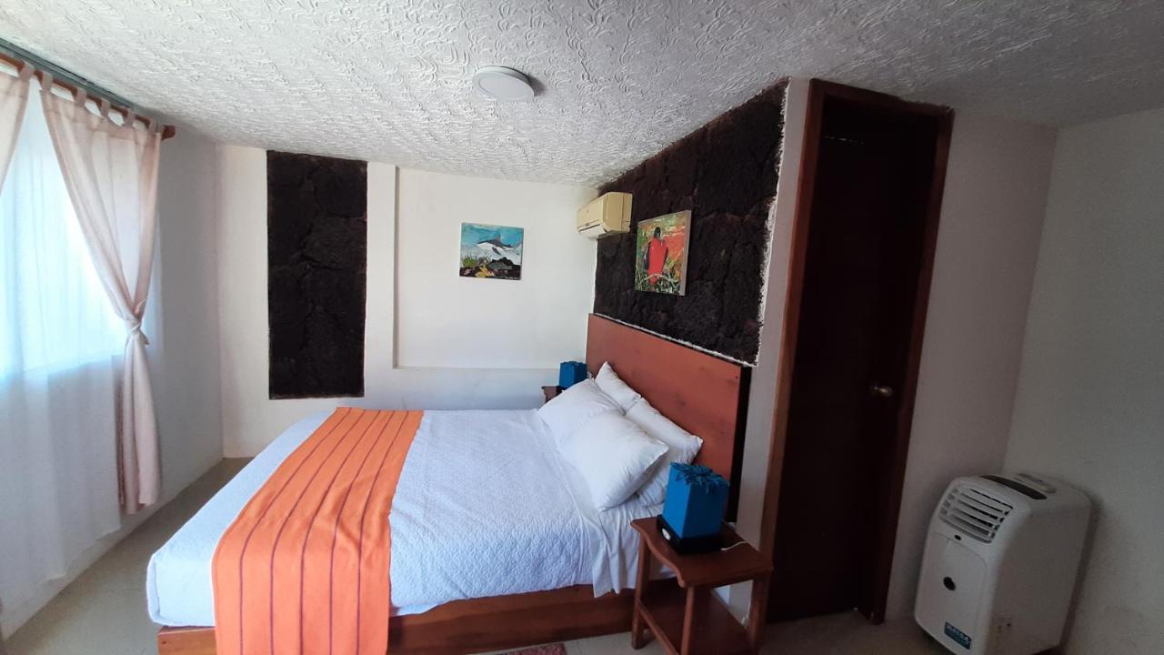 Hostal Tero Real Puerto Villamil Extérieur photo