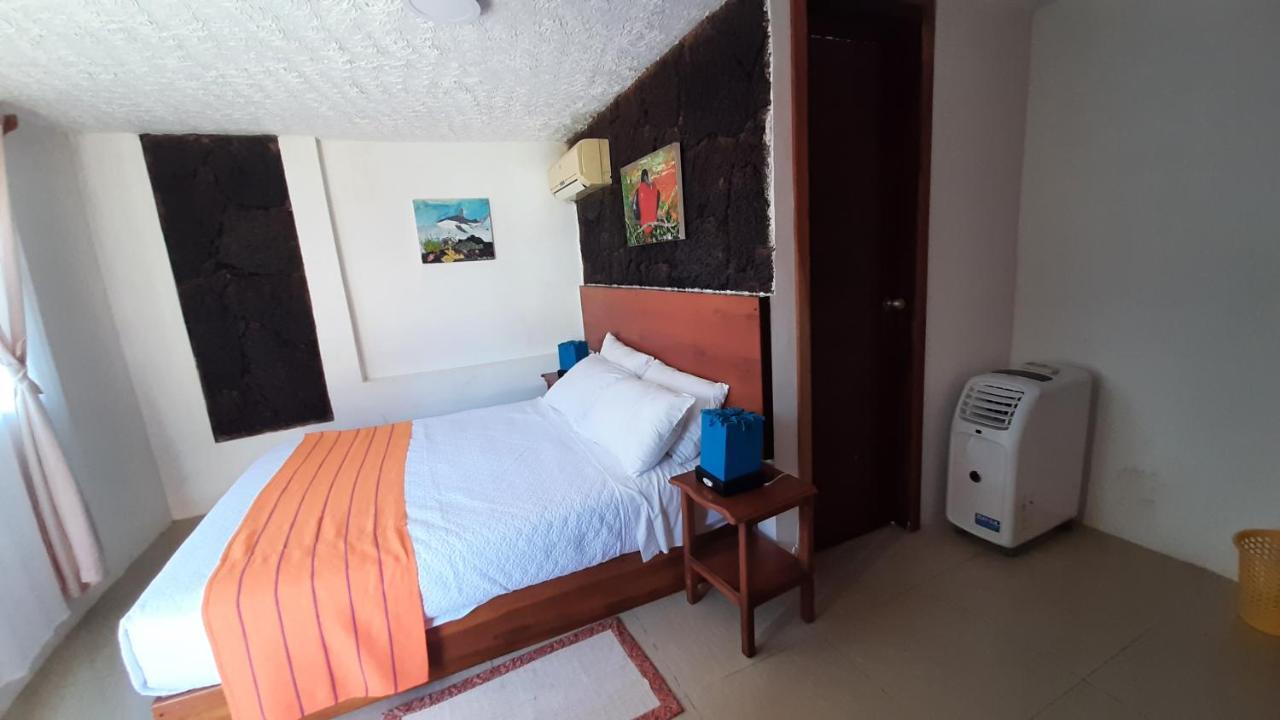 Hostal Tero Real Puerto Villamil Extérieur photo