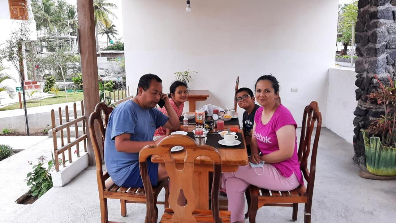 Hostal Tero Real Puerto Villamil Extérieur photo