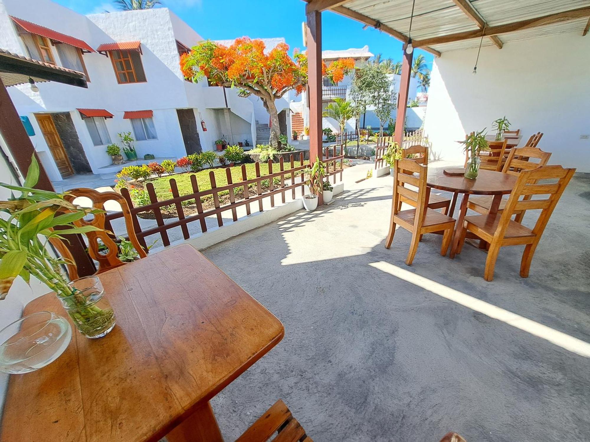 Hostal Tero Real Puerto Villamil Extérieur photo